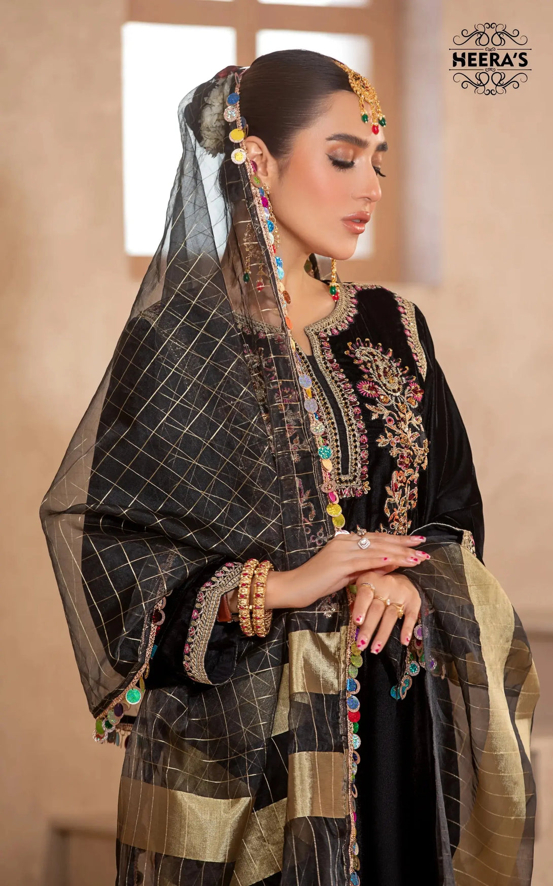 HEERA'S ROYAL VELVET NOIR - 3PCS EMBROIDERED - Heeras Official