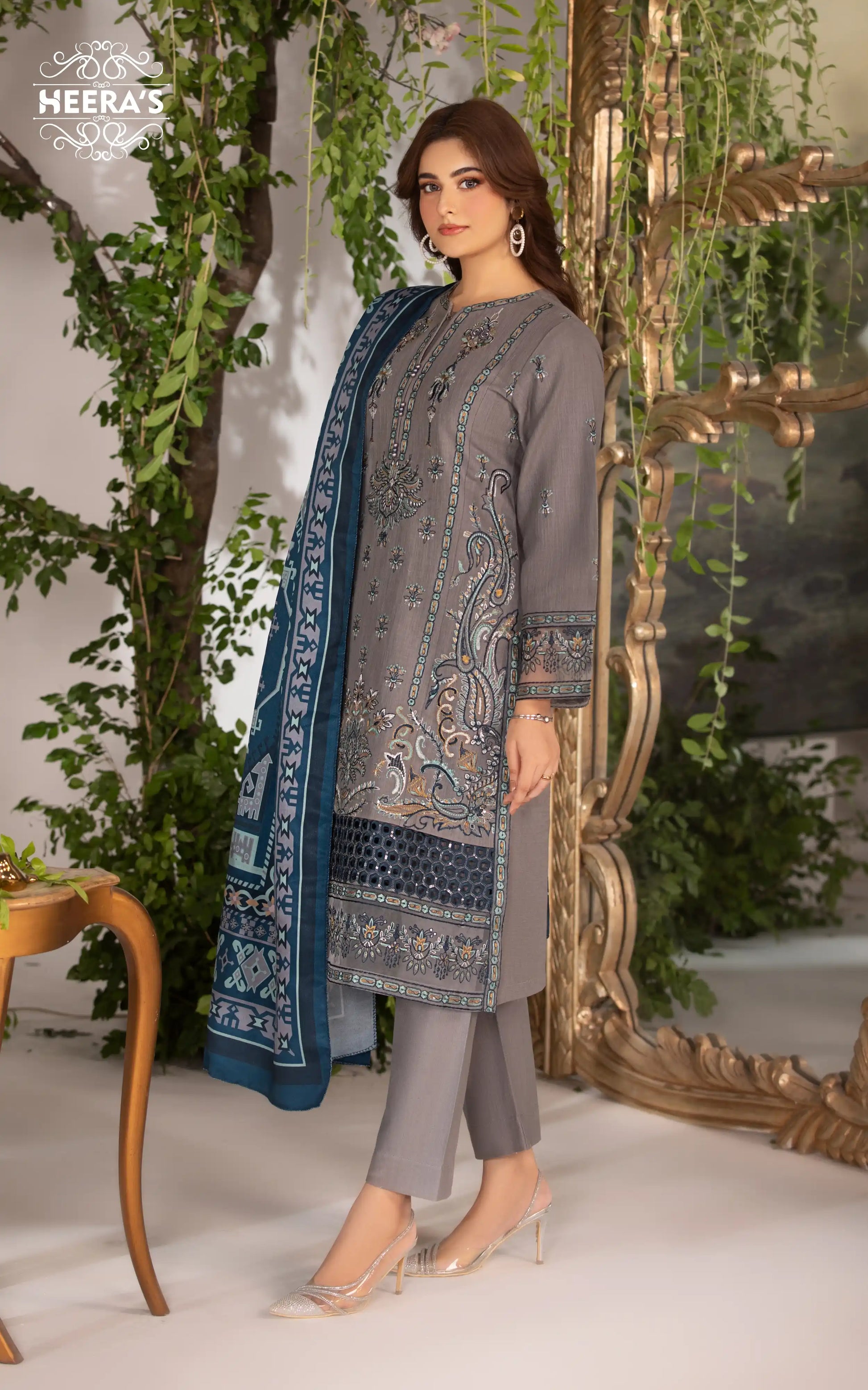 LUSH GREY KHADDAR -  3 PCS EMBROIDERED - Heeras Official