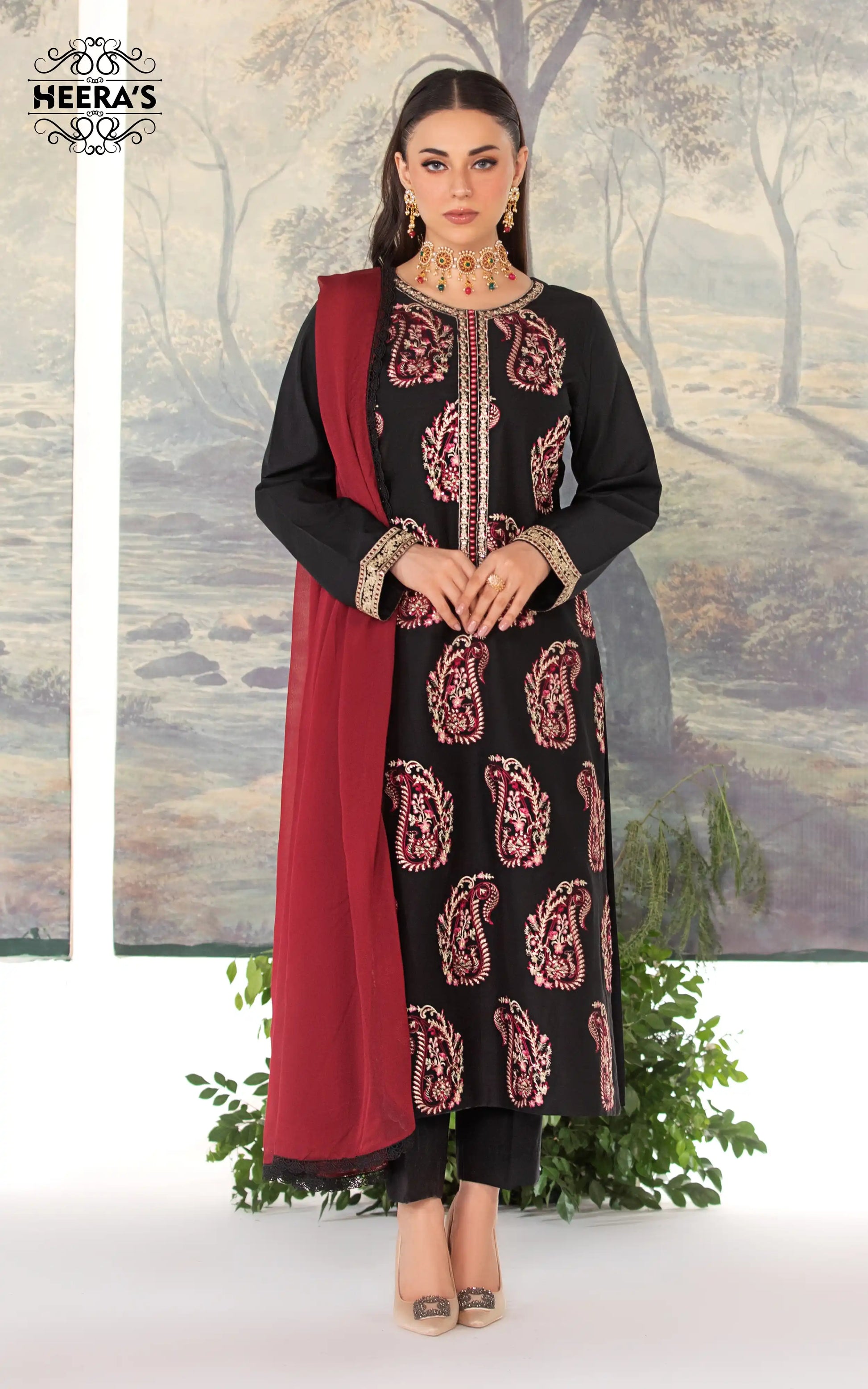 MIDNIGHT MOTIF ALLURE - 3 PCS EMBROIDERED - Heeras Official