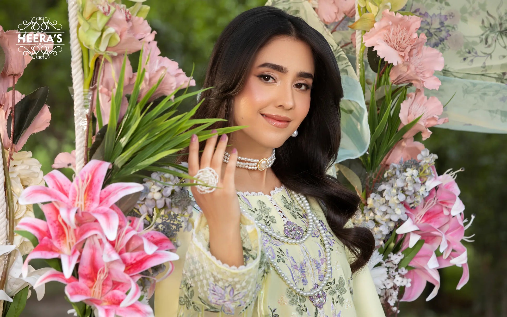 CELESTINE PETALS EID