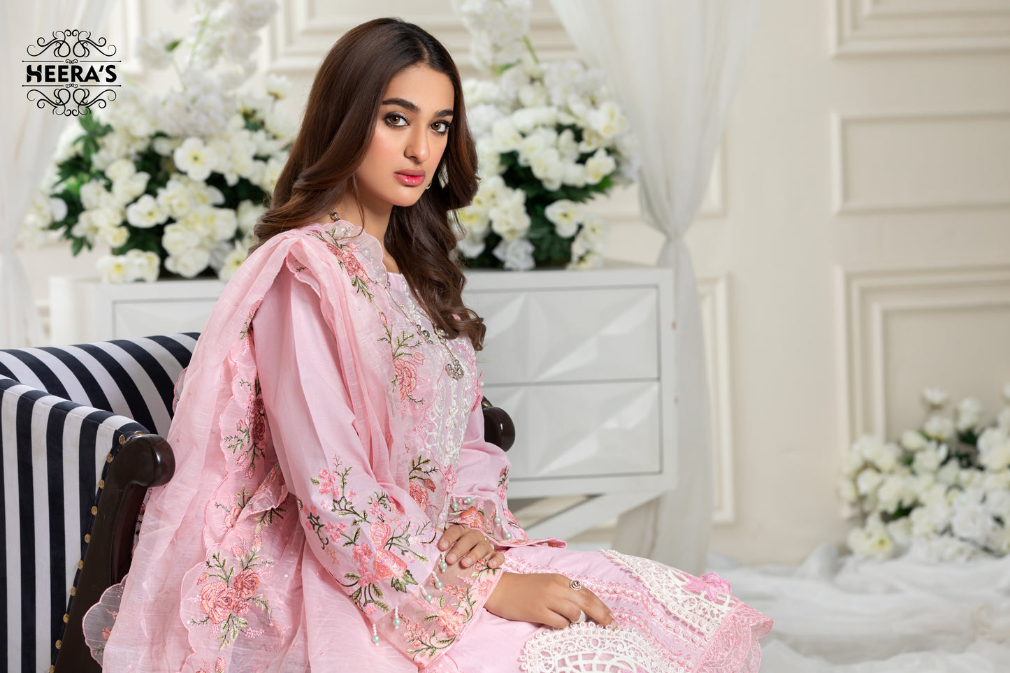 LUXURY PINK 3D A.M - 3 PIECE EMBROIDERED - Heeras Official