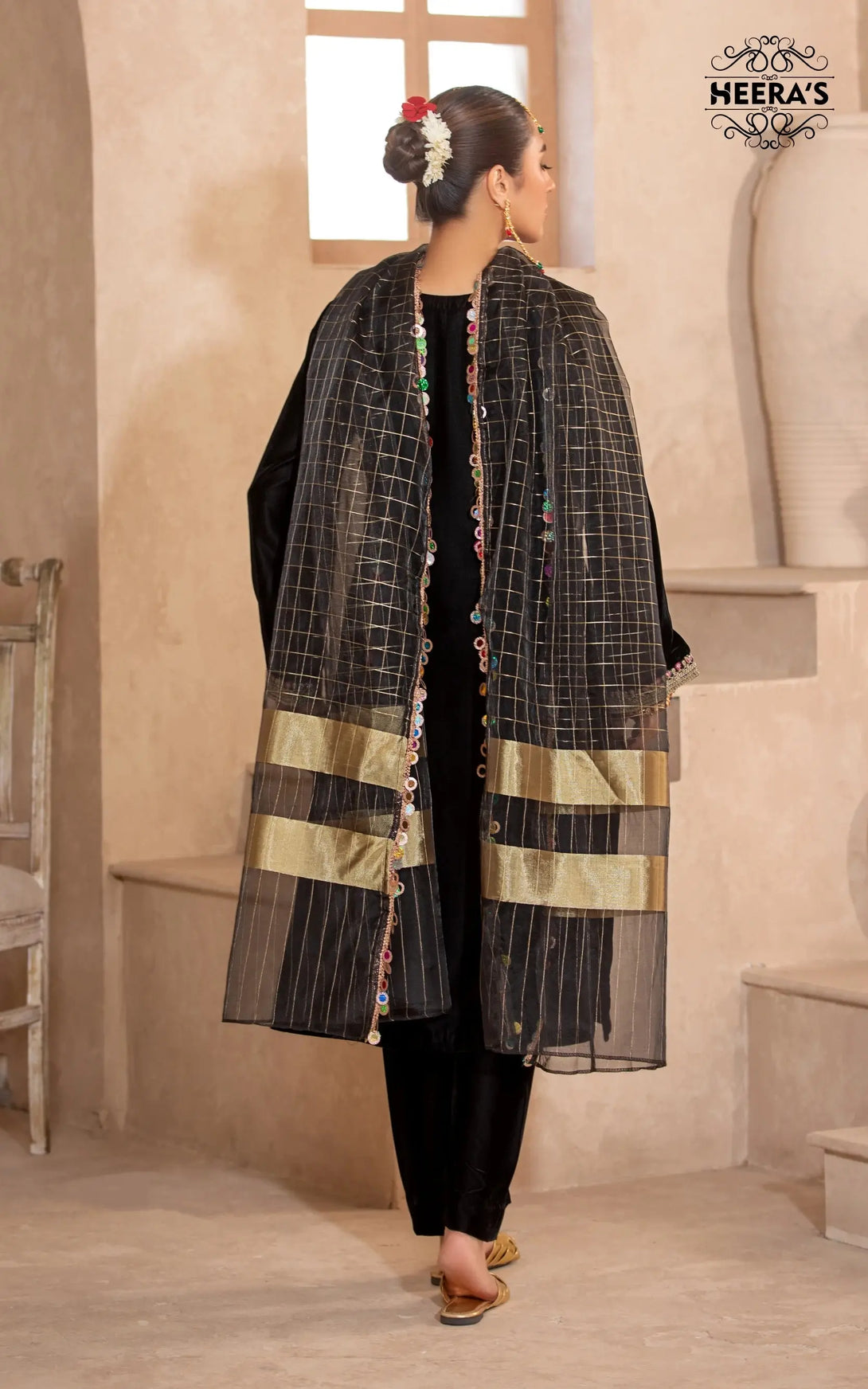 HEERA'S ROYAL VELVET NOIR - 3PCS EMBROIDERED - Heeras Official