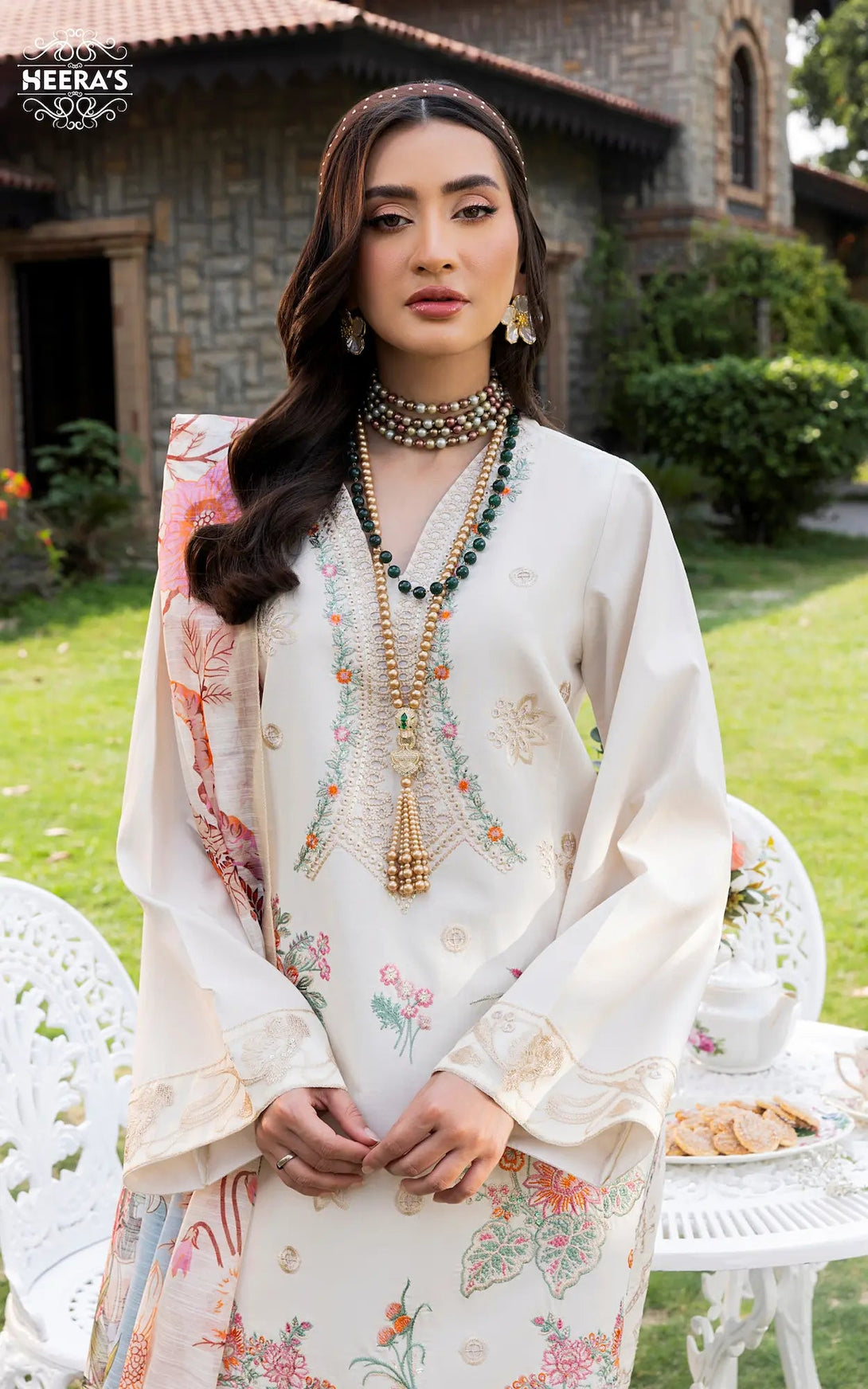Pakistani dresses collection featuring ready to wear lawn, pret lawn, and luxury pret styles, including embroidered lawn suits, farshi shalwar, and 3 piece suits for ladies. Explore semi formal and formal pret Pakistan outfits, ideal as formal wear for women in Pakistan, summer casual wear for women, and party wear. From ladies’ summer wear to fancy casual wear and summer wear dresses, discover formal dresses for ladies in Pakistan, semi formal Pakistani dresses, and top formal brands in Pakistan 