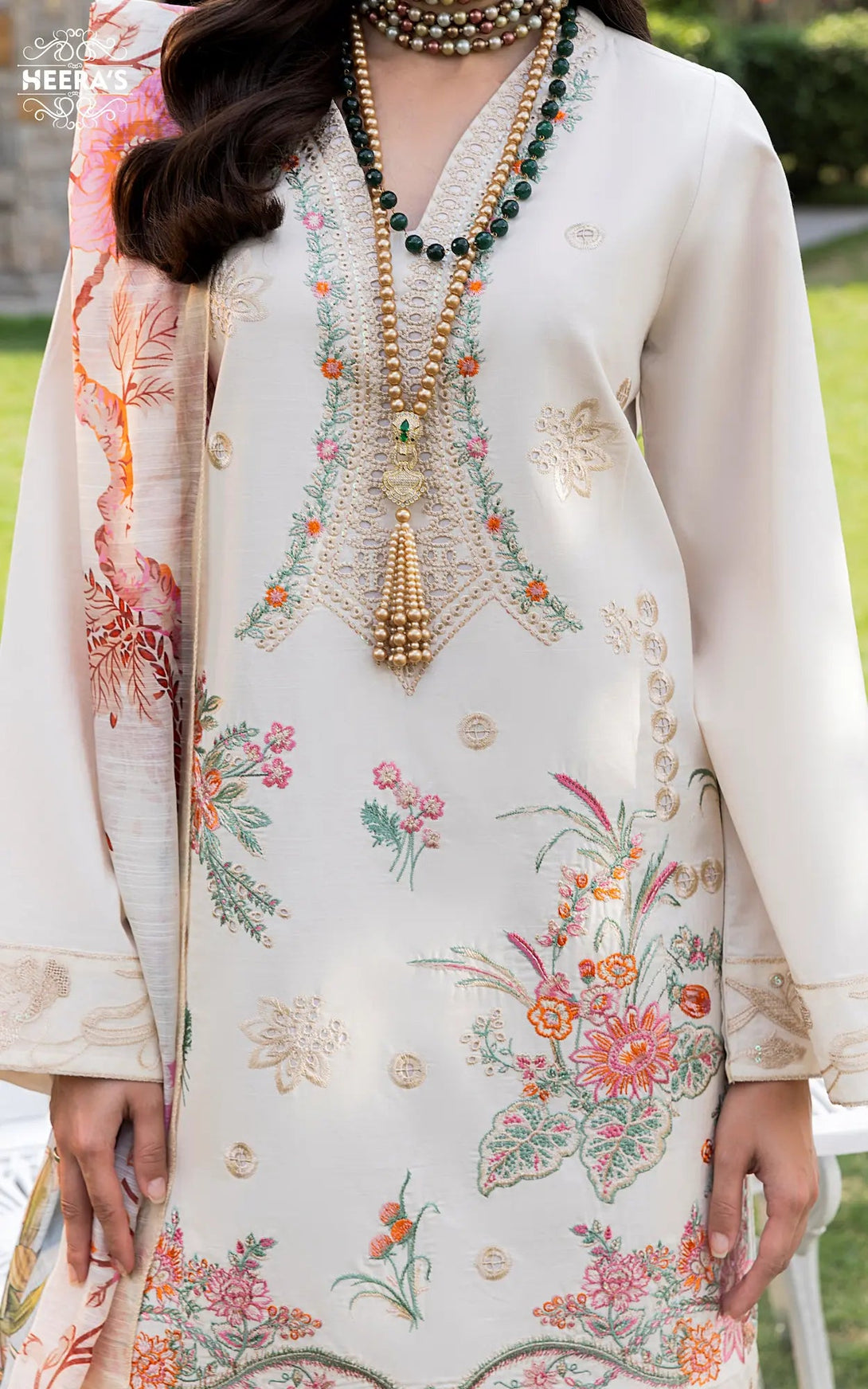 Pakistani dresses collection featuring ready to wear lawn, pret lawn, and luxury pret styles, including embroidered lawn suits, farshi shalwar, and 3 piece suits for ladies. Explore semi formal and formal pret Pakistan outfits, ideal as formal wear for women in Pakistan, summer casual wear for women, and party wear. From ladies’ summer wear to fancy casual wear and summer wear dresses, discover formal dresses for ladies in Pakistan, semi formal Pakistani dresses, and top formal brands in Pakistan 