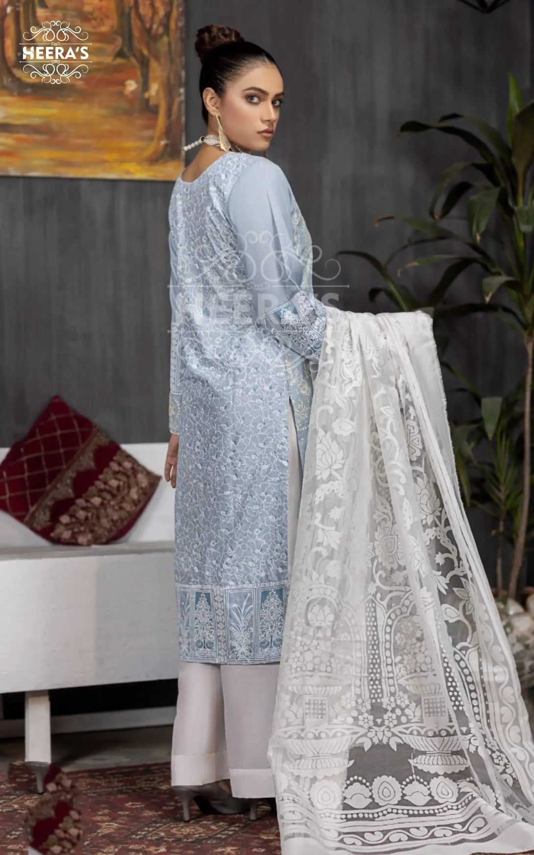 Pakistani dresses collection featuring ready to wear lawn, pret lawn, and luxury pret styles, including embroidered lawn suits, farshi shalwar, and 3 piece suits for ladies. Explore semi formal and formal pret Pakistan outfits, ideal as formal wear for women in Pakistan, summer casual wear for women, and party wear. From ladies’ summer wear to fancy casual wear and summer wear dresses, discover formal dresses for ladies in Pakistan, semi formal Pakistani dresses, and top formal brands in Pakistan