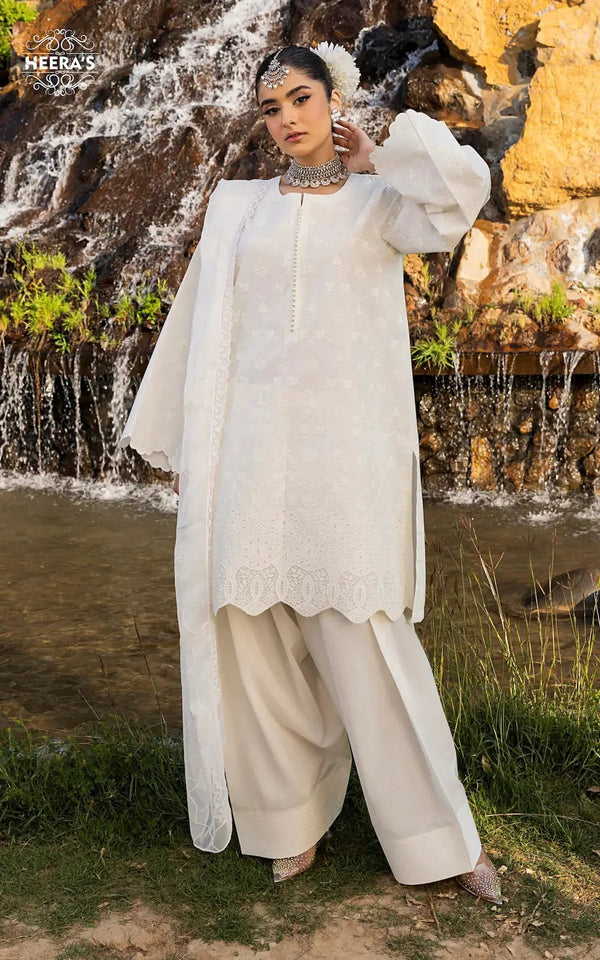 Pakistani dresses collection featuring ready to wear lawn, pret lawn, and luxury pret styles, including embroidered lawn suits, farshi shalwar, and 3 piece suits for ladies. Explore semi formal and formal pret Pakistan outfits, ideal as formal wear for women in Pakistan, summer casual wear for women, and party wear. From ladies’ summer wear to fancy casual wear and summer wear dresses, discover formal dresses for ladies in Pakistan, semi formal Pakistani dresses, and top formal brands in Pakistan