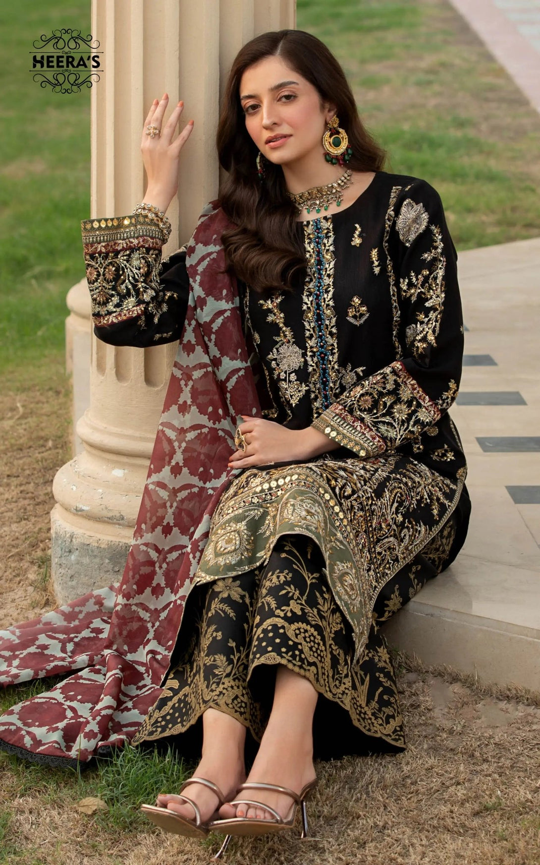Pakistani dresses collection featuring ready to wear lawn, pret lawn, and luxury pret styles, including embroidered lawn suits, farshi shalwar, and 3 piece suits for ladies. Explore semi formal and formal pret Pakistan outfits, ideal as formal wear for women in Pakistan, summer casual wear for women, and party wear. From ladies’ summer wear to fancy casual wear and summer wear dresses, discover formal dresses for ladies in Pakistan, semi formal Pakistani dresses, and top formal brands in Pakistan